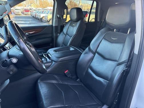 2019 Cadillac Escalade Premium Luxury