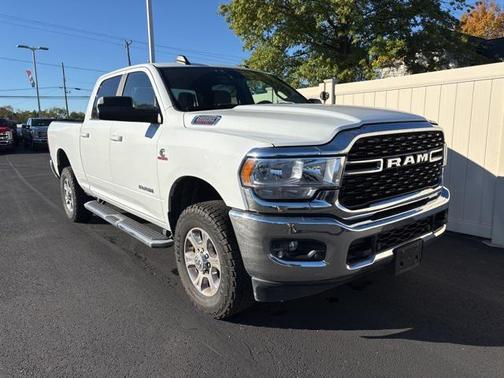 2022 RAM 2500 Big Horn Crew Cab 4x4 6'4' Box