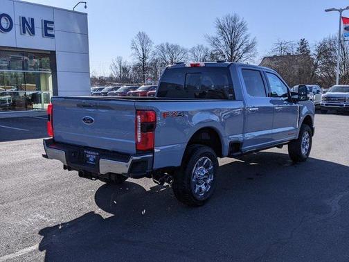 2025 Ford F-350 Lariat