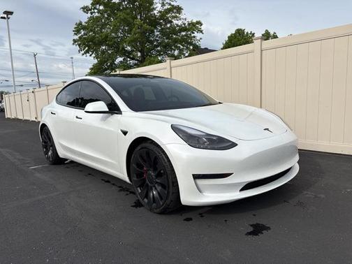 2023 Tesla Model 3 Performance