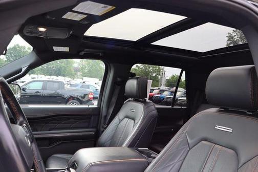 2023 Ford Expedition Platinum