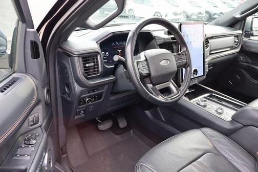 2023 Ford Expedition Platinum