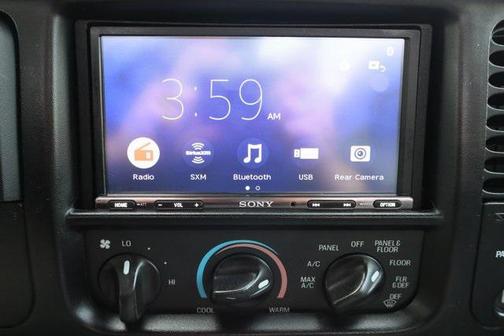 2004 Ford F-150 SVT Lightning Flareside