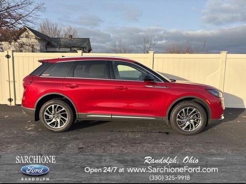 2022 Lincoln Corsair Standard