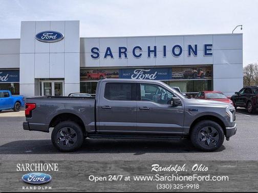 2025 Ford F-150 Lightning Flash
