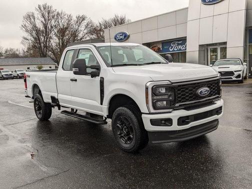 2025 Ford F-350 XL