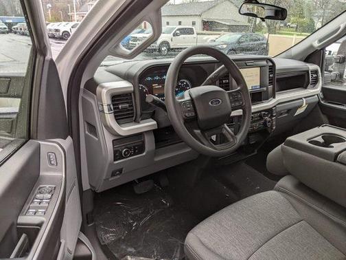 2025 Ford F-350 XL