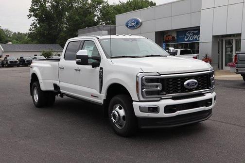 2025 Ford F-350 Platinum