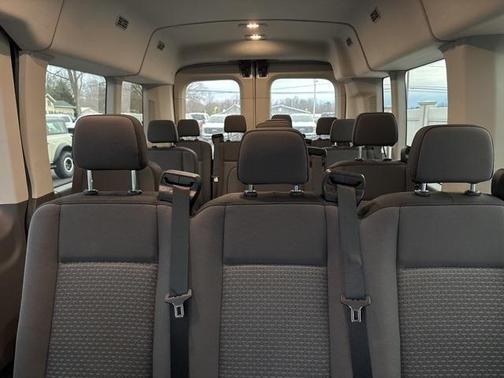 2025 Ford Transit-350 XL