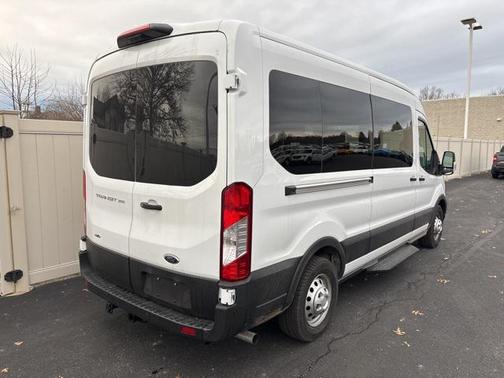 2025 Ford Transit-350 XL