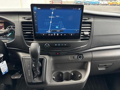 2025 Ford Transit-350 XL