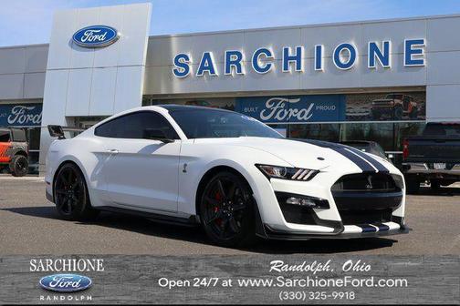 2022 Ford Shelby GT500 Base