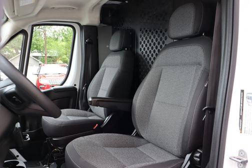 Bright White Clearcoat 2025 RAM ProMaster 2500 Tradesman