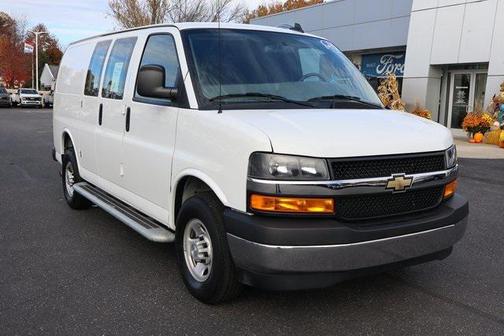 2024 Chevrolet Express 2500 RWD 2500 Regular Wheelbase WT