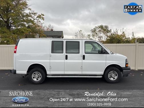 2024 Chevrolet Express 2500 RWD 2500 Regular Wheelbase WT
