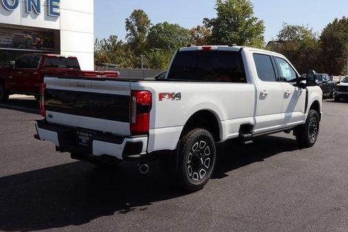 2026 Ford F-350 Platinum