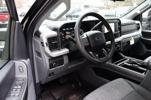 Agate Black Metallic 2026 Ford F-350 XLT