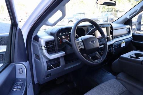 2026 Ford F-350 XLT