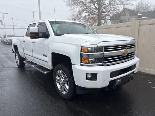 2016 Chevrolet Silverado 2500 High Country