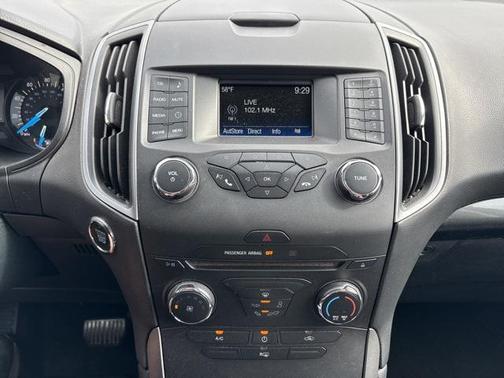 2017 Ford Edge SE