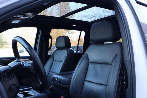 2021 Chevrolet Suburban 4WD High Country