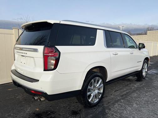 2021 Chevrolet Suburban High Country