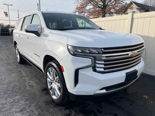 2021 Chevrolet Suburban High Country