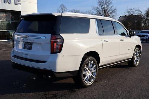 2021 Chevrolet Suburban 4WD High Country