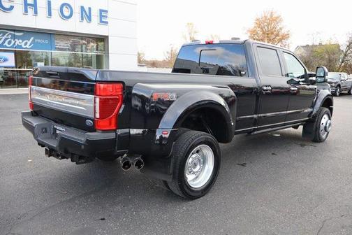 2022 Ford F-450 Platinum