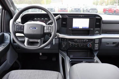2026 Ford F-350 XLT