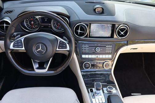 Obsidian Black Metallic 2017 Mercedes-Benz SL 550 SL 550
