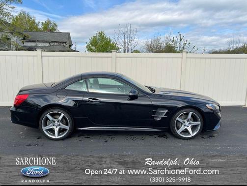 Obsidian Black Metallic 2017 Mercedes-Benz SL 550 SL 550