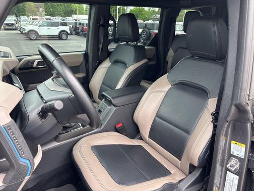 Carbonized Gray Metallic 2023 Ford Bronco Wildtrak