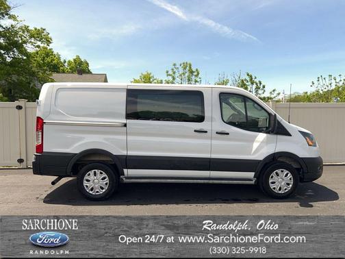 Oxford White 2025 Ford Transit-250 Base