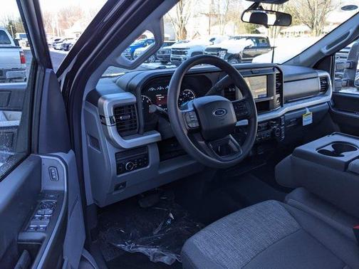 2025 Ford F-250 XLT