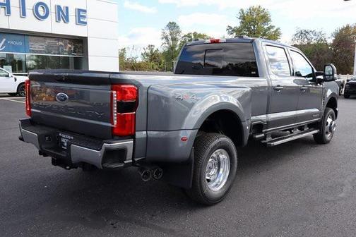 2026 Ford F-350 Lariat
