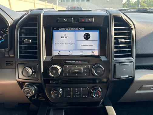 Magnetic Metallic 2017 Ford F-150 XL