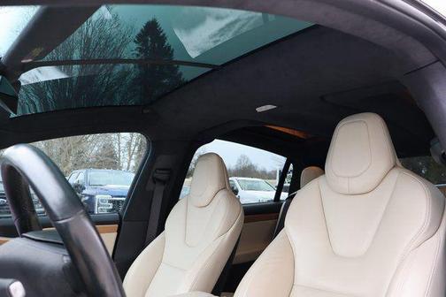 2019 Tesla Model X Long Range