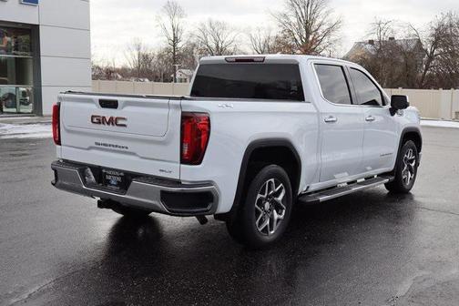 2023 GMC Sierra 1500 SLT