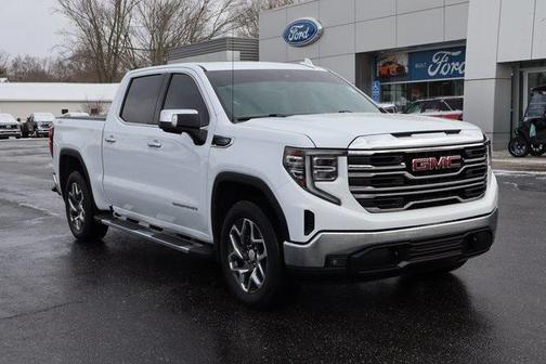 2023 GMC Sierra 1500 SLT