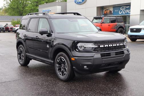Shadow Black 2026 Ford Bronco Sport Outer Banks