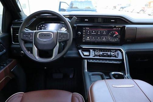 2025 GMC Sierra 3500 Denali