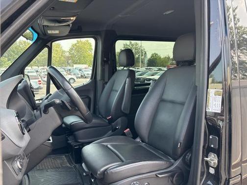 2021 Mercedes-Benz Sprinter 2500 Standard Roof