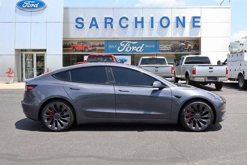2023 Tesla Model 3 Performance