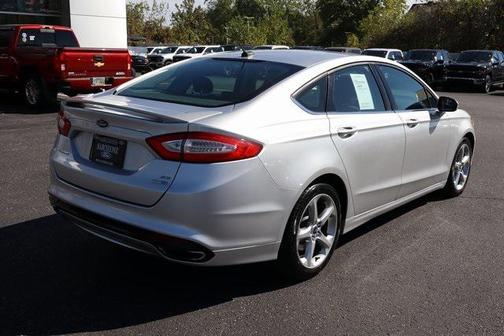 2015 Ford Fusion SE