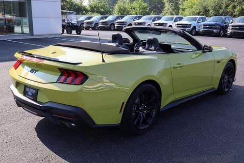 2025 Ford Mustang GT Premium
