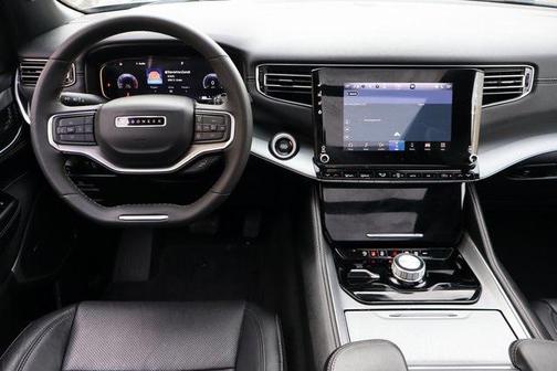 2023 Jeep Wagoneer Series II Carbide 4x4