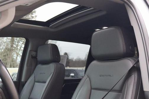 2025 GMC Sierra 3500 Denali
