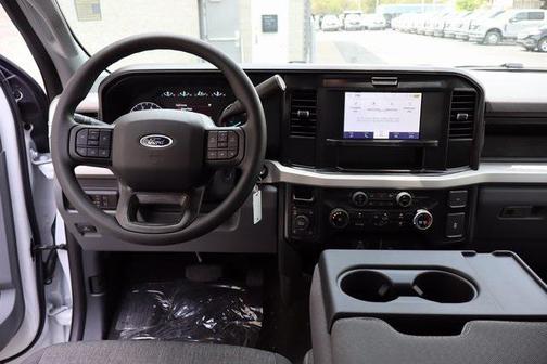 2025 Ford F-350 XL