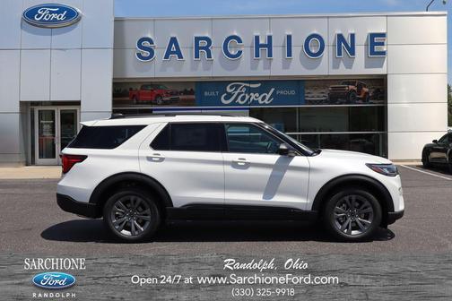 Star White Metallic Tri-Coat 2026 Ford Explorer Active